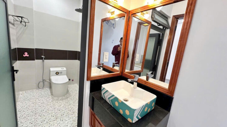 ????Cần Bán Nhà Đẹp Mới 100% Hẻm Bắc Sơn, Đầy Đủ Nội Thất, đi bộ ra bãi tắm Hòn Chồng