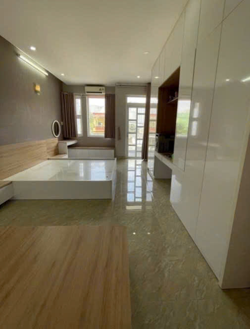 BÁN NHÀ ĐẸP 4 TẦNG – ĐƯỜNG DƯƠNG BÁ TRẠC Q8 – Ô TÔ ĐỖ CỬA – CHỈ NHỈNH 7 TỶ, GỌI NGAY 0938827657 MS