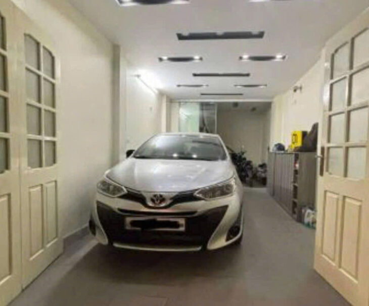 BÁN NHÀ TRÍCH SÀI, TÂY HỒ. 79M2 6 TẦNG GIÁ 18TỶ-10M RA MẶT PHỐ VÀ HỒ TÂY. VỊ TRÍ VÔ CÙNG ĐẮC ĐỊA –