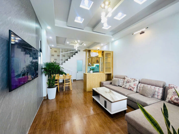 NHÀ ĐẸP SỔ XÂY DỰNG NHƯ TRONG HÌNH TẠI CAO THẮNG P7 ĐÀ LẠT