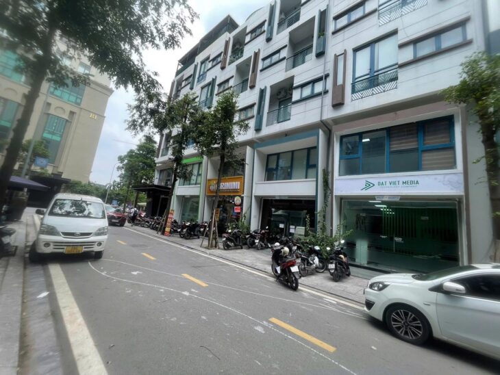 PHÂN LÔ VẠN PHÚC – ÔTÔ TRÁNH ĐỖ NGÀY ĐÊM – KINH DOANH ĐA DẠNG – GIÁ 34 TỶ