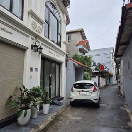Tuyệt đẹp 45m2-7T-4PN, Thang máy, ôtô gần phố Trịnh Văn Bô, giá 8.3 tỷ
