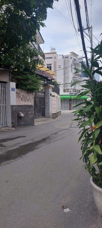 Bán nhà đẹp cạnh chợ Chiều Nguyễn Thị Định,Bình Trưng Tây,Thủ Đức giá chỉ 5.5 tỷ LH Mrs Vân