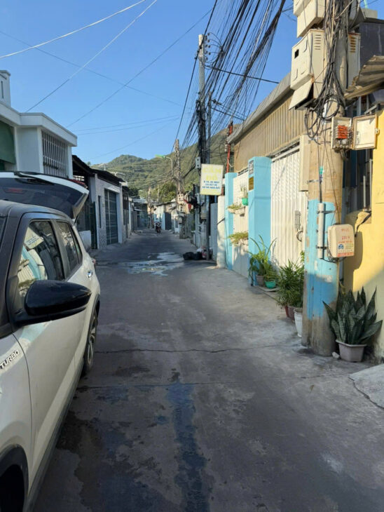 Hot Hot đất khu dân cư Tổ 24 Tây Bắc (hẻm 2 tháng 4), giá chỉ 2ty7 phường Vĩnh Hải, Nha Trang