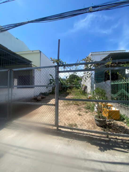 BÁN ĐẤT 205m2. CHỈ 4TY5 CÁCH CHỢ VĨNH HẢI NHA TRANG CHỈ 200M ĐƯỜNG OTO ĐỄN TẬN NƠI