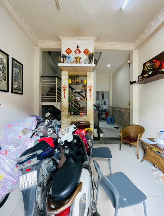 MẶT TIỀN KINH DOANH SÁT PHẠM HÙNG Q8 – 4 TẦNG, CHỈ 9.3 TỶ. LH 0938827657 MS TUYỀN