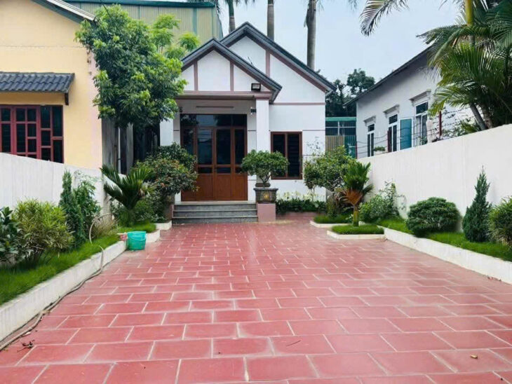 Bán đất tặng nhà tại Đông Yên. 165m full thổ cư