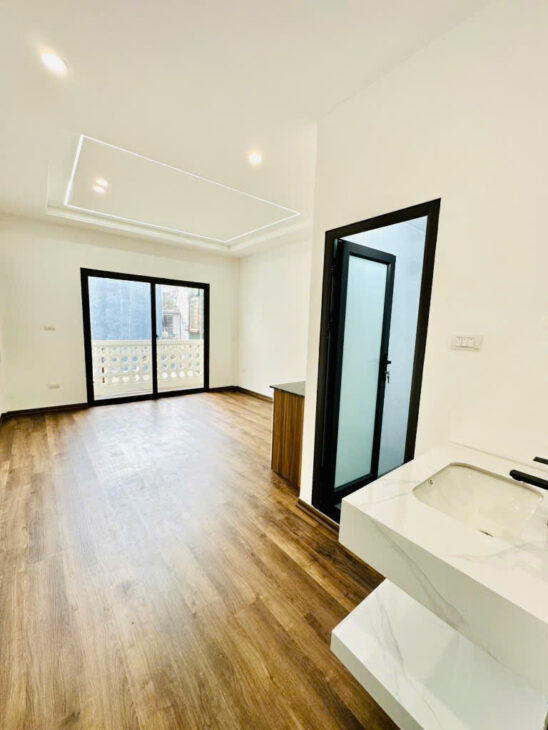 HÀO NAM – SIÊU PHẨM PL – VỪA Ở VỪA CHO THUÊ – 40M2X5 – GIÁ 7.55 TỶ