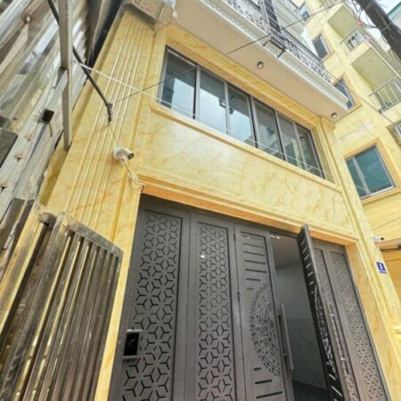 Chung cư mini Trần Cung, Cổ Nhuế 65m2 – 6 tầng – mt 5.5 – 15 phòng kk – 20m ra mặt phố – 18.x tỷ