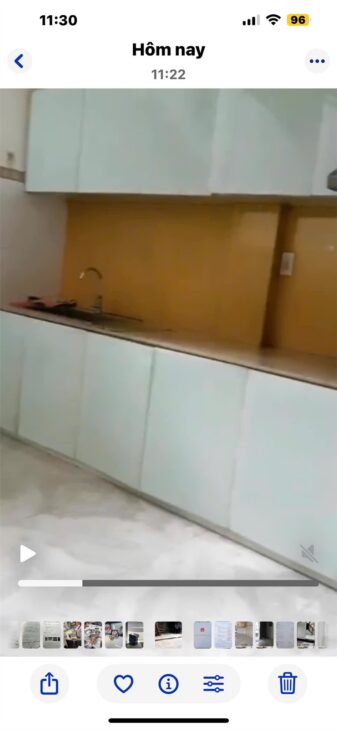 Bán nhà trong chợ Hoàng Hoa Thám P.12, Q.Tân Bình, TP HCM. Cách cổng nhà ga T3 1.5km
