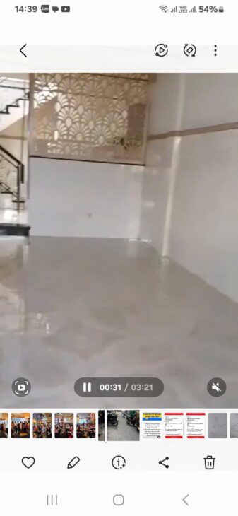 Bán nhà trong chợ Hoàng Hoa Thám P.12, Q.Tân Bình, TP HCM. Cách cổng nhà ga T3 1.5km