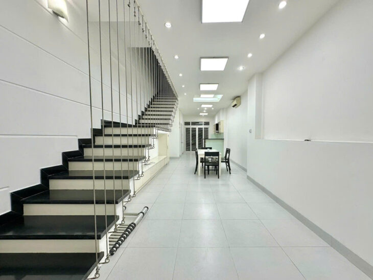 BÁN NHÀ KHU ĐẶNG THỦY TRÂM – VIEW CV – ĐẠI HỌC VĂN LANG- 80M2 ( 4X20 ) – 4 TẦNG – ĐƯỜNG 20M – CÓ