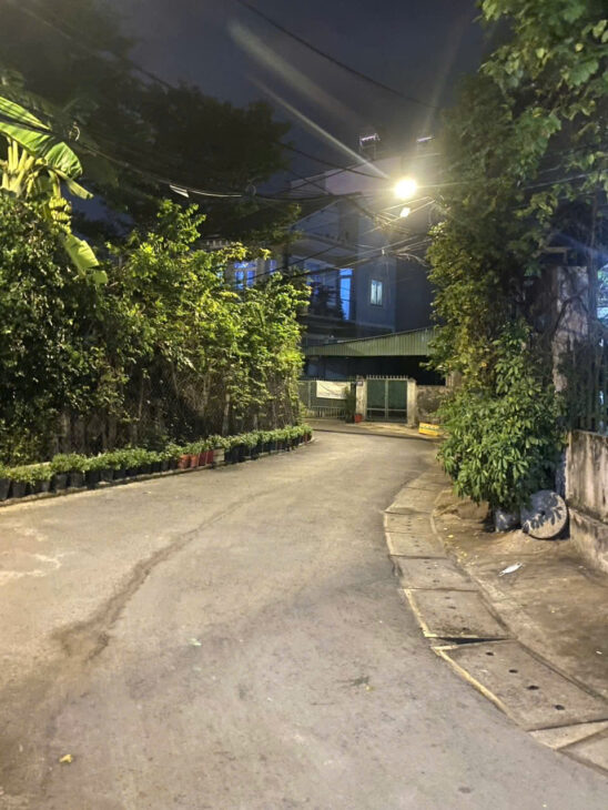 Mặt Tiền KD, Binh Trưng Đông Q2, 160m2, ngang 13, hẻm xe tai tránh, giá chỉ hƠn 9ty.