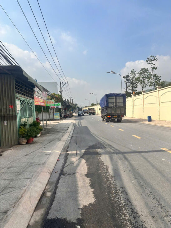 CHÍNH CHỦ BÁN NHÀ XƯỞNG MẶT TIỀN TRẦN QUANG DIỆU – DĨ AN