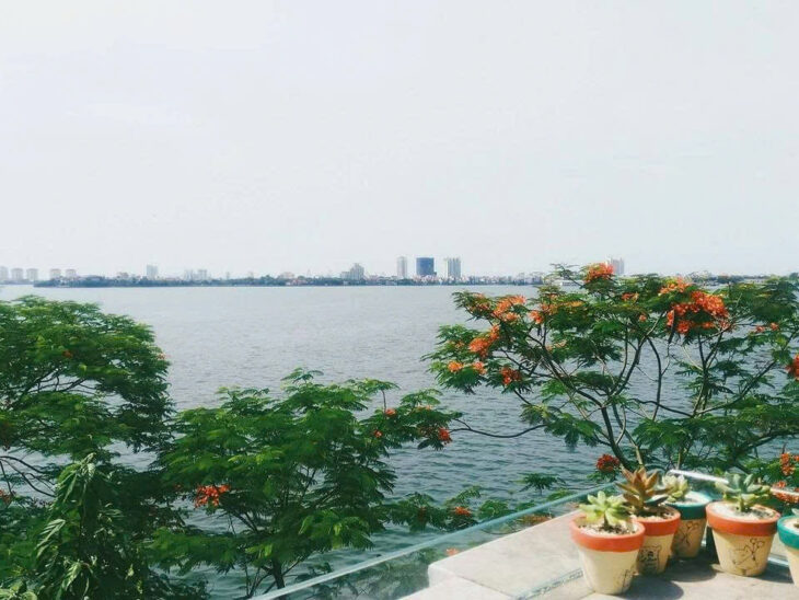 BÁN GẤP TÒA NHÀ MẶT PHỐ NGUYỄN ĐÌNH THI, TÂY HỒ – 160M x 9T CÓ HẦM – DÒNG TIỀN 300TR/TH