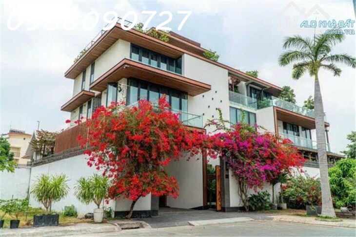 Biệt thự khu an ninh – yên tĩnh 24/24 đường Phổ Quang – 7.2 x 18m – 3 lầu – nhà đẹp ở ngay