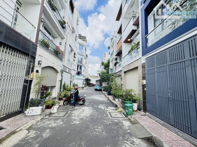 Tô Hiệu – HXH ngủ nhà – 66m2 – 4 tầng- giá 9,3 tỷ