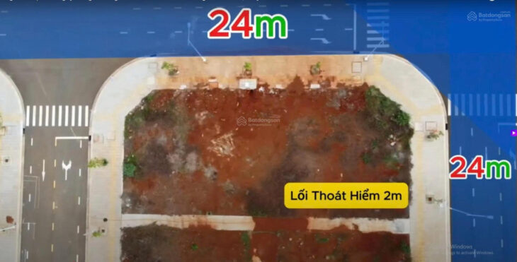 Bán lô góc 2 mặt tiền đường 24m trung tâm Ngãi Giao, 127m sổ riêng, xây dựng ngay 1,95 tỷ
