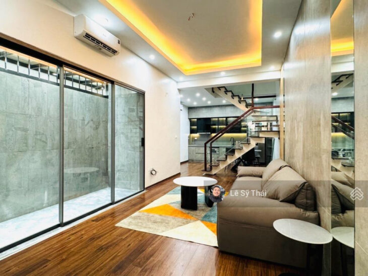 Bán nhà Đại Từ, 45m2 x 5T, 10m ra phố, nhà đẹp, ở luôn, cực thoáng, giá 7.38 tỷ, SĐCC