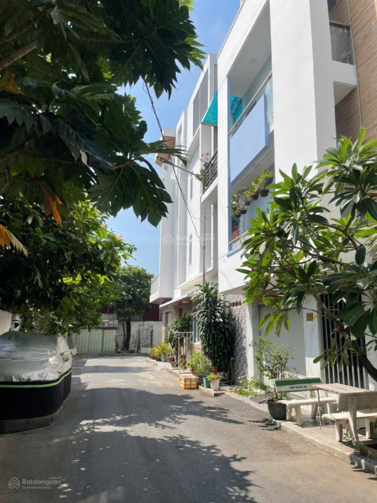 Tân Phú – Khu compound an ninh, yên tĩnh, căn góc 2 mặt tiền, ô tô đậu ngày đêm, hẻm nhựa thông