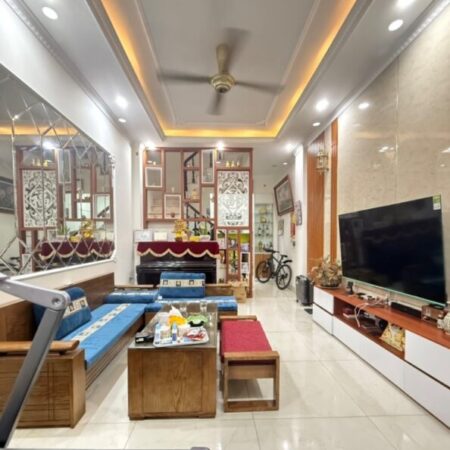 Bán nhà Nguyễn Viết Xuân, Thanh Xuân, 16m ô tô tránh, phân lô quân đội, 45m2, 11.5 tỷ