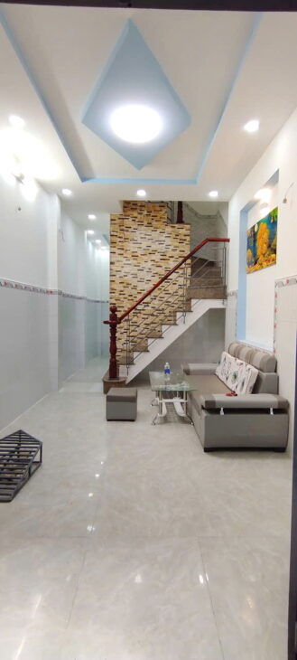 Nhà 4 tầng mới vào ở liền hẻm 157 Dương Bá Trạc P1 Q8