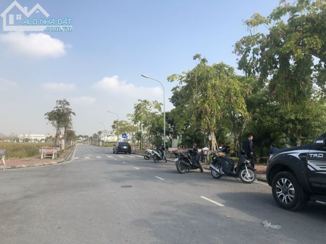 Bán đất TNR Star Tân Trường, Hải Dương Giá 2ty8