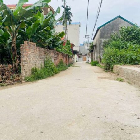 EM QUANG CHÍNH CHỦ BÁN 100M TT QUANG MINH,FULL TC,MT 4,3M Ô TÔ VÀO,NGÕ THÔNG TỨ PHÍA