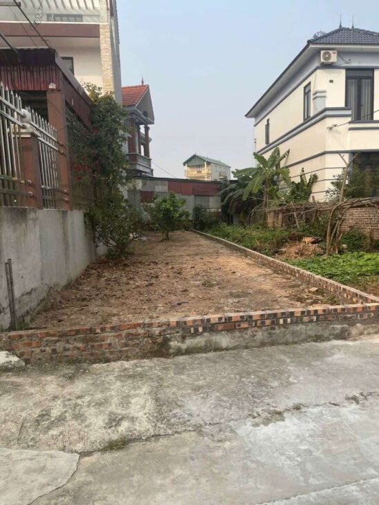 CC BÁN GẤP 100M TT QUANG MINH,GIÁ 3X,RẺ NHẤT KHU VỰC,ĐƯỜNG THÔNG,RỘNG