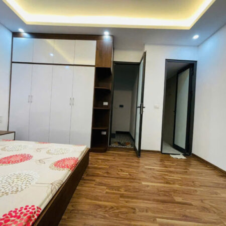 Anh Chủ nhờ bán gâp Nhà 30m², 4 tầng, 3PN, 3WC, 220 PHỐ NAM DƯ Lĩnh Nam, Hoàng Mai, 6.3 tỷ, sổ đỏ