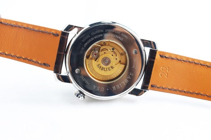 Đồng Hồ Nam Sablier Automatic dây da – 3 kim mặt vàng núm xéo – Like New Fullbox…