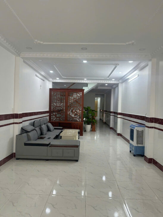 Bán hoa hậu chân dài MTKD Tân Thới Hiệp Q.12 160m2(4×40) gần bên Mega Market chỉ 14.5 tỷ.