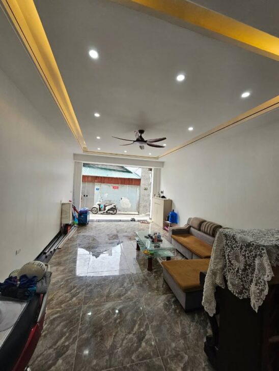 ????????????????????NHỈNH 11T – NHÀ 6 T MỚI TINH- Ô TÔ 7 CHỖ VÀO NHÀ -KẺ TẠNH- LONG BIÊN