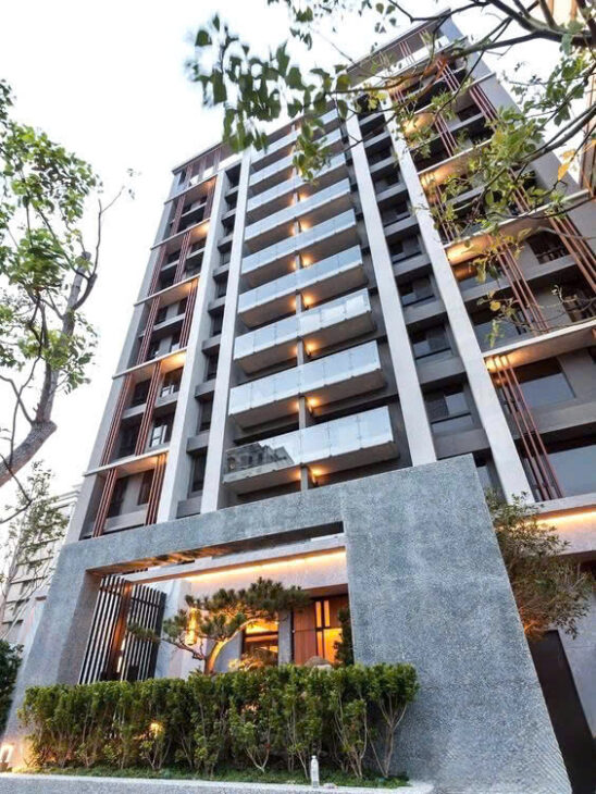 (MT 9M TÂY HỒ) BÁN MẢNH ĐẤT VÀNG MẶT PHỐ ÂU CƠ BÊN LẺ- 195M² – VỈA HÈ- KINH DOANH- 42.5 TỶ