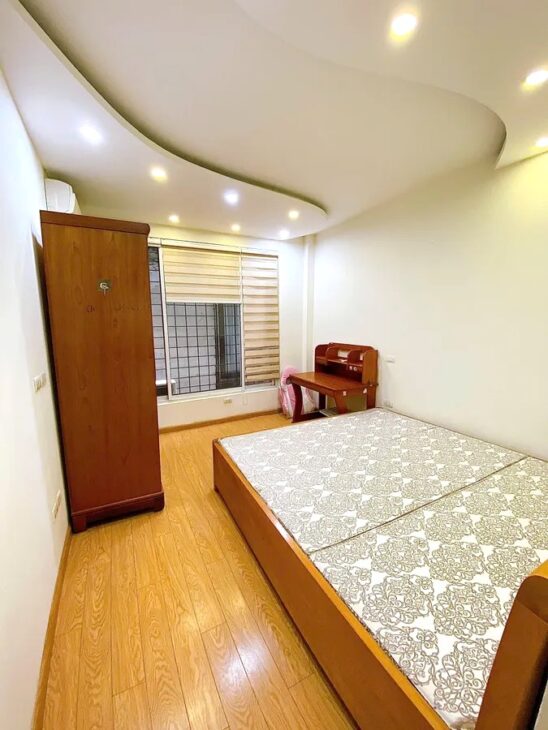 BÁN NHÀ PHÂN LÔ KHƯƠNG TRUNG – Ô TÔ VÒNG QUANH – VIEW VƯỜN HOA