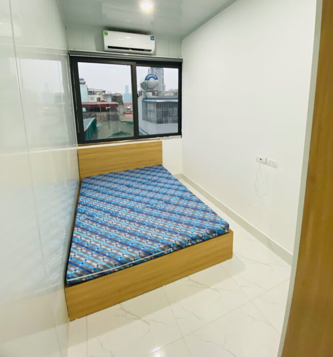 Cho thuê căn 3pn cực đẹp chỉ 8tr5 ngõ 143 Quan Hoa, Cầu Giấy