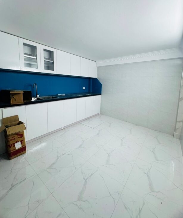 BÁN THỊNH LIỆT, HOÀNG MAI, TRUNG TÂM HOÀNG MAI, Ô TÔ ĐỖ CỬA, 5 TẦNG X 36M2- 8.95TỶ(CTL)