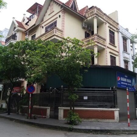 Cho thuê biệt thự Thiên Hiền, Mỹ Đình, 150m2, 4 tầng làm văn phòng, kinh doanh