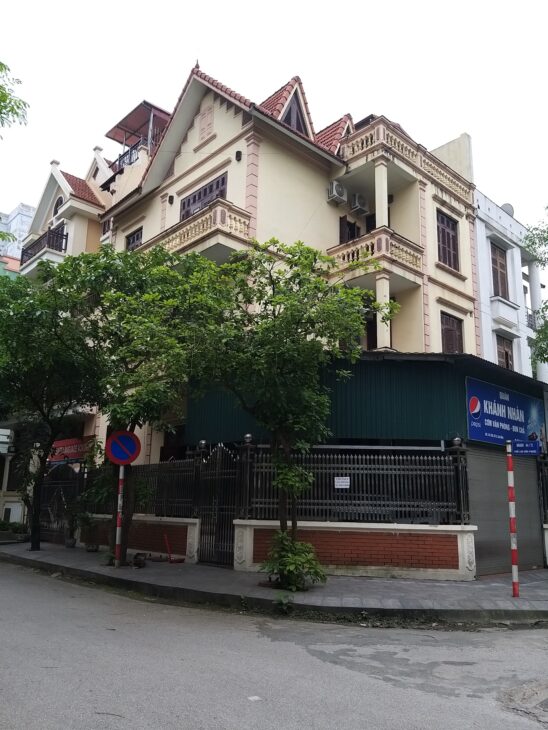 Cho thuê biệt thự Thiên Hiền, Mỹ Đình, 150m2, 4 tầng làm văn phòng, kinh doanh