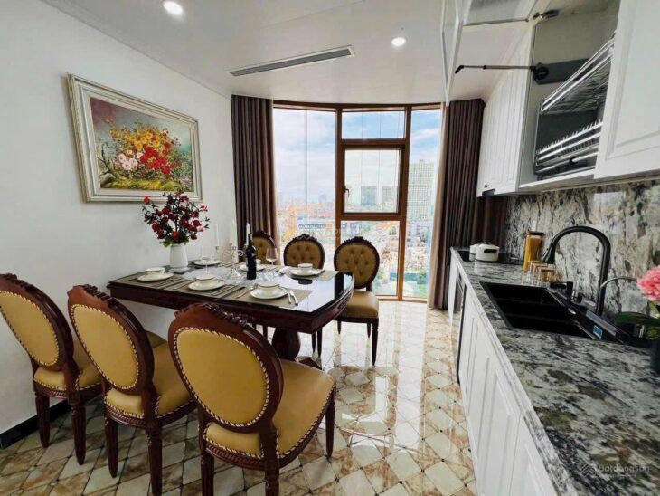 Chung cư QMS Top Tower 67m2 vị trí đẹp, giá tốt