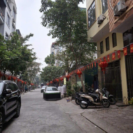 Nhà KĐG Kiến Hưng 65m², MT 5m, ô tô tránh, vị trí đẹp, 15 tỷ