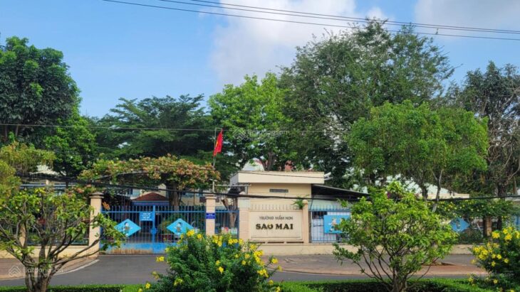 Bán lô góc 2 mặt tiền đường 24m trung tâm Ngãi Giao, 127m sổ riêng, xây dựng ngay 1,95 tỷ