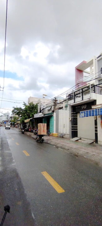 Nhà 3 tầng Mặt tiền đường Dã Tượng P10 Q8, giá 10.2 tỷ