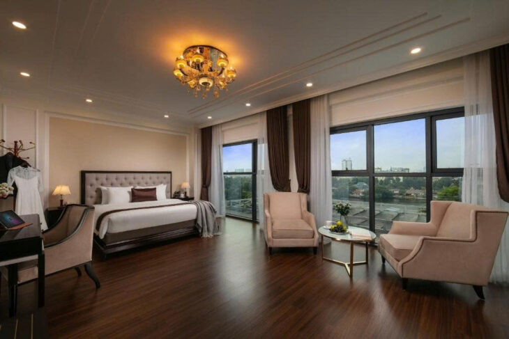 (DÒNG TIỀN 180TR/TH) BÁN TÒA KHÁCH SẠN TRẦN THÁI TÔNG, CẦU GIẤY – 127M² – MT 8M- GIÁ 69 TỶ