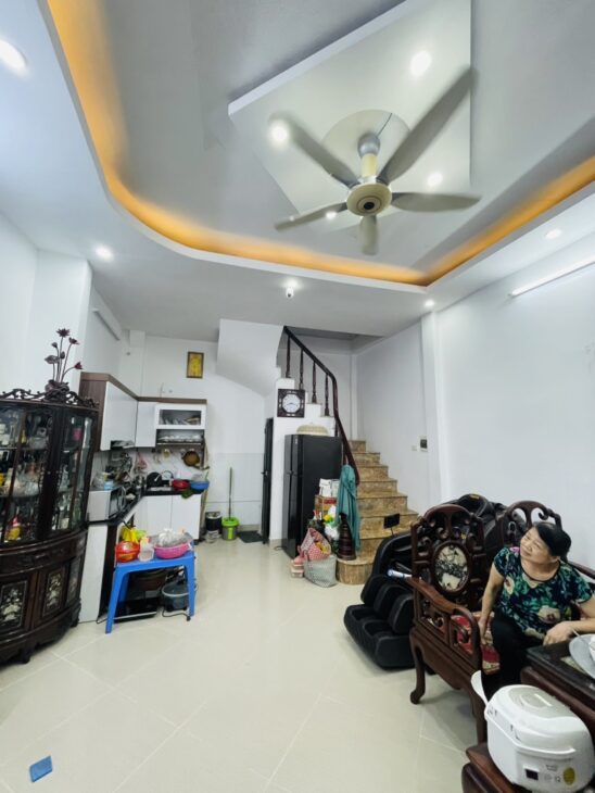 NHÀ ĐẸP HOÀNG MAI – 35M² x 5 TẦNG – CHỈ 6.8 TỶ
