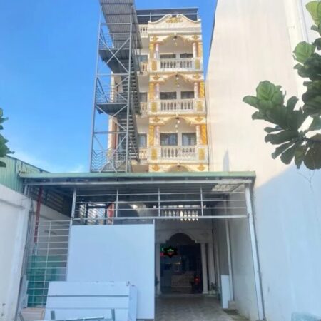 Bán KHÁCH SẠN full nội thất 21 phòng, Hiệp Thành, Q12 – Giảm sốc còn 25.7 tỷ