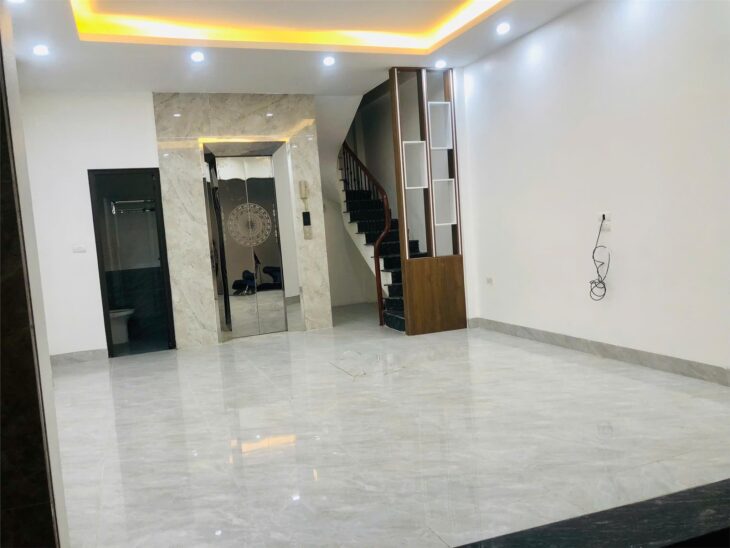 ???? BÁN NHÀ 7 TẦNG – THANG MÁY – GẦN ĐẠI HỌC – Ô TÔ – MINH KHAI