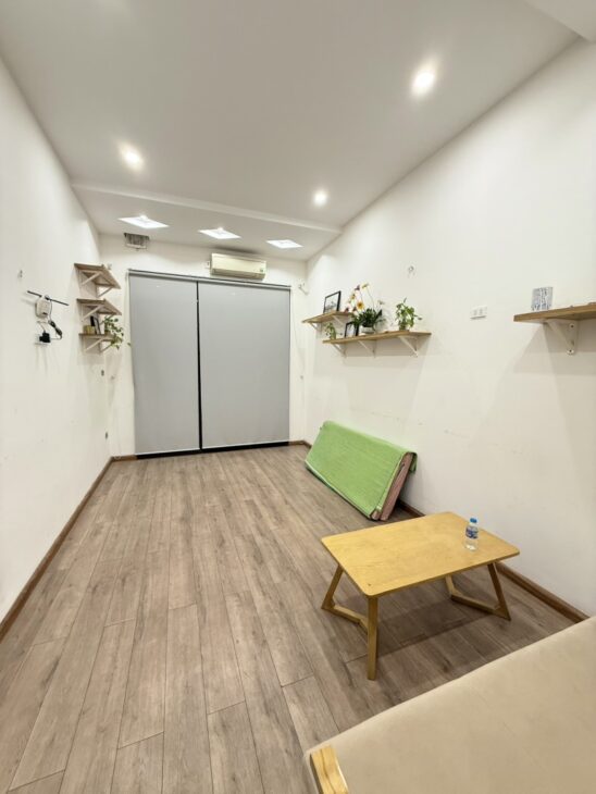 Bán nhà Vĩnh Phúc, Ba Đình, mặt phố, 2 thoáng, 52m2, 5 tầng, chỉ 15.5 tỷ