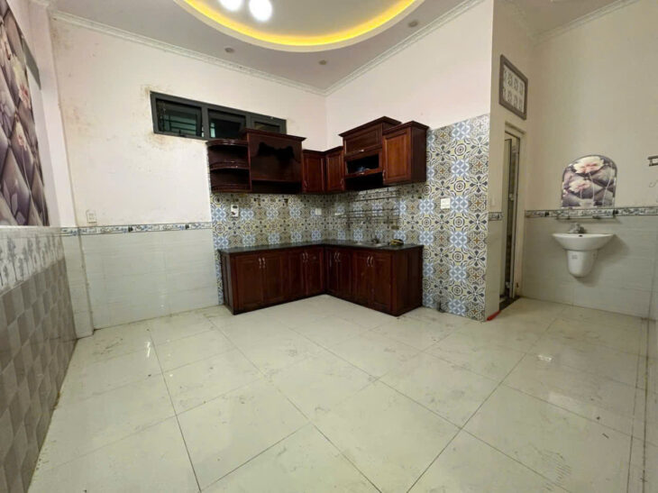 08. Nhà 5,5 triệu 2 phòng ngủ gần trường đại học y Dược Cần Thơ