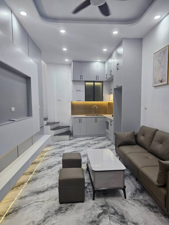 DUY NHẤT 1 CĂN NHÀ MỚI PHỐ VÂN HỒ 3 HAI BÀ TRƯNG NGÕ 3 GÁC, CÁCH Ô TÔ 50M GẦN NHIỀU TIỆN ÍCH